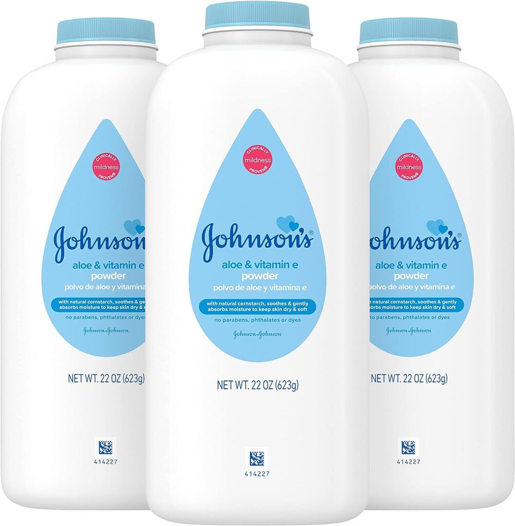 Johnsons Baby Powder, Pure Cornstarch, Aloe  Vitamin E, 22 Ounce (Pack of 3) - Packaging May Vary